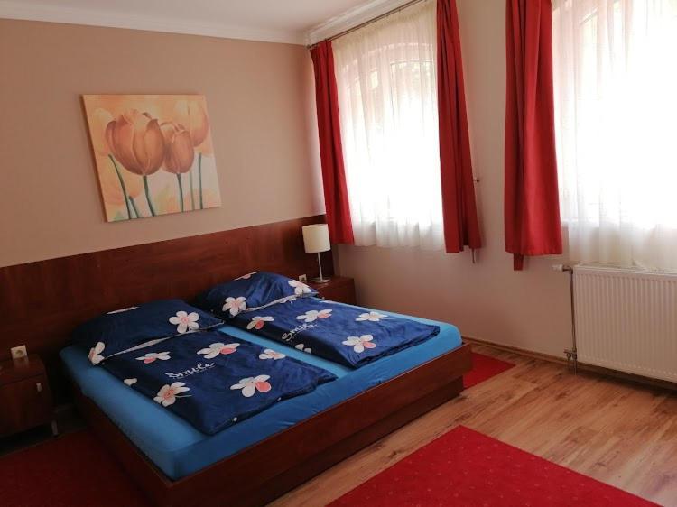 Nyíregyháza Staff House B&B 외부 사진