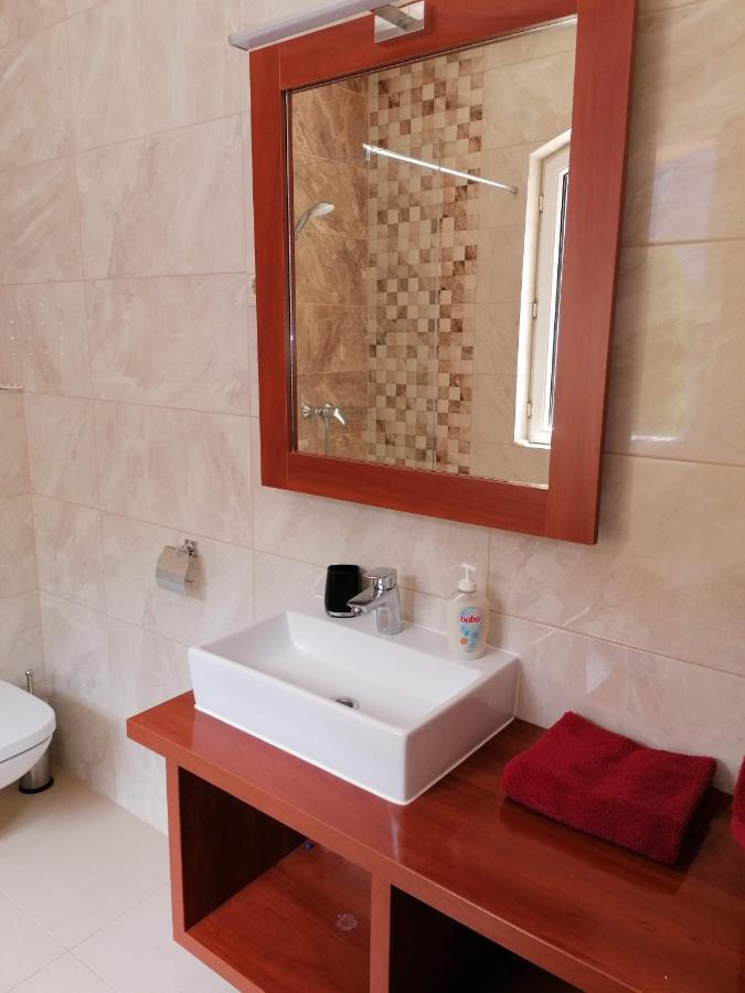 Nyíregyháza Staff House B&B 외부 사진