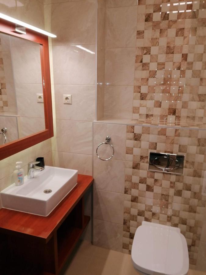 Nyíregyháza Staff House B&B 외부 사진
